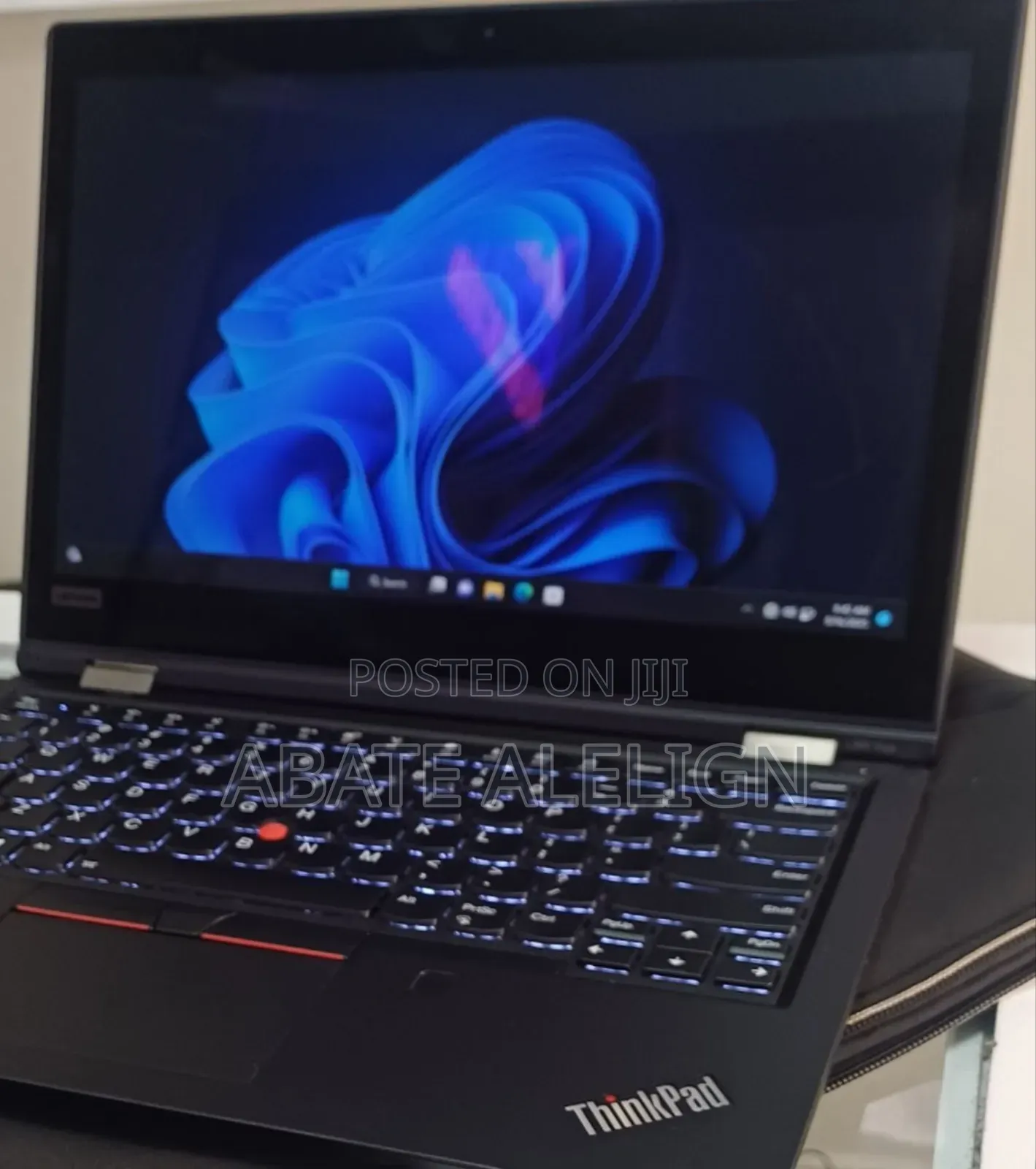 New Laptop Lenovo ThinkPad Yoga 16GB Intel Core I5 SSD 1T