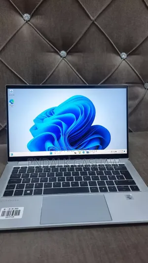 New Laptop HP EliteBook 1030 16GB Intel Core I7 SSD 512GB