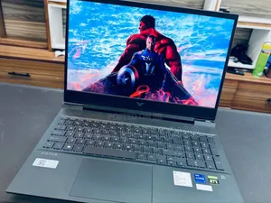 Photo - New Laptop Lenovo ThinkPad Yoga 16GB Intel Core I7 SSD 512GB