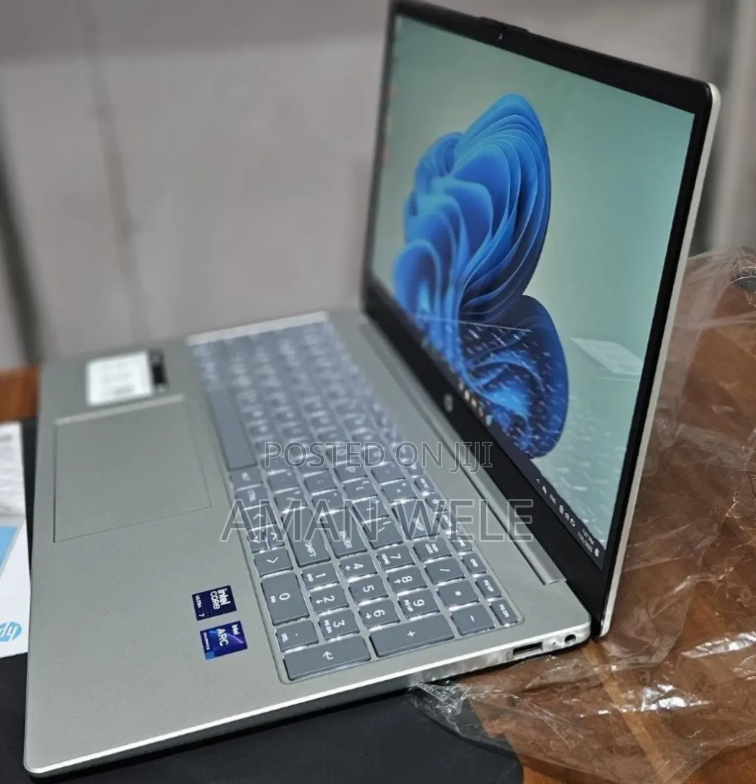 New Laptop HP Pavilion 15 16GB Intel Core Ultra 7 SSD 512GB