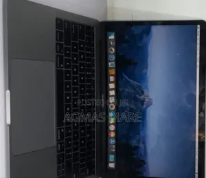 New Laptop Apple MacBook Pro 2017 8GB Intel Core I5 SSD 128GB