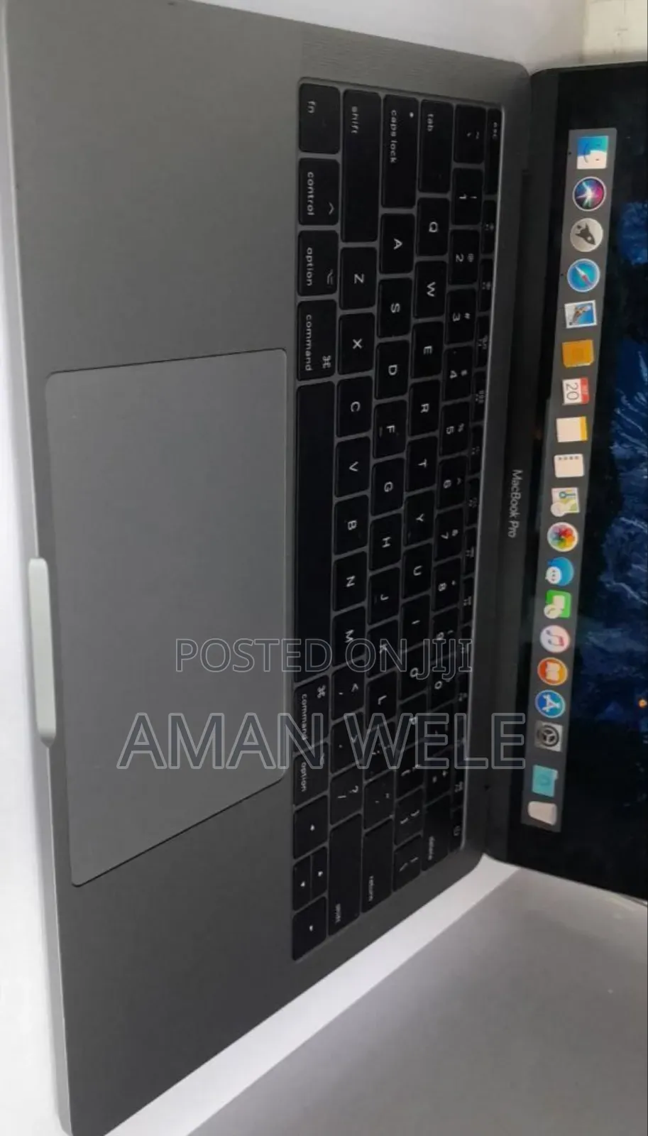 New Laptop Apple MacBook Pro 2017 8GB Intel Core I5 SSD 128GB