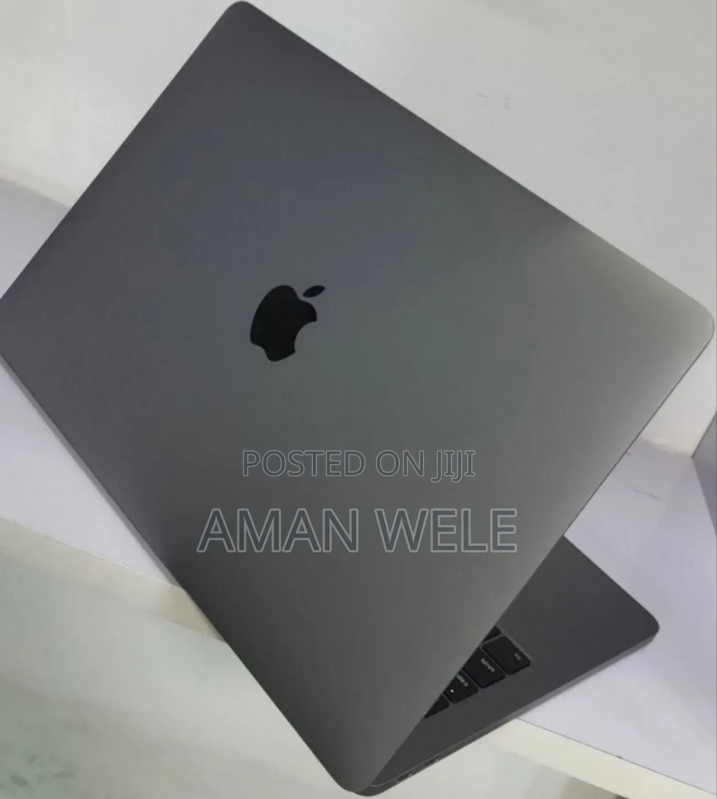 New Laptop Apple MacBook Pro 2017 8GB Intel Core I5 SSD 128GB