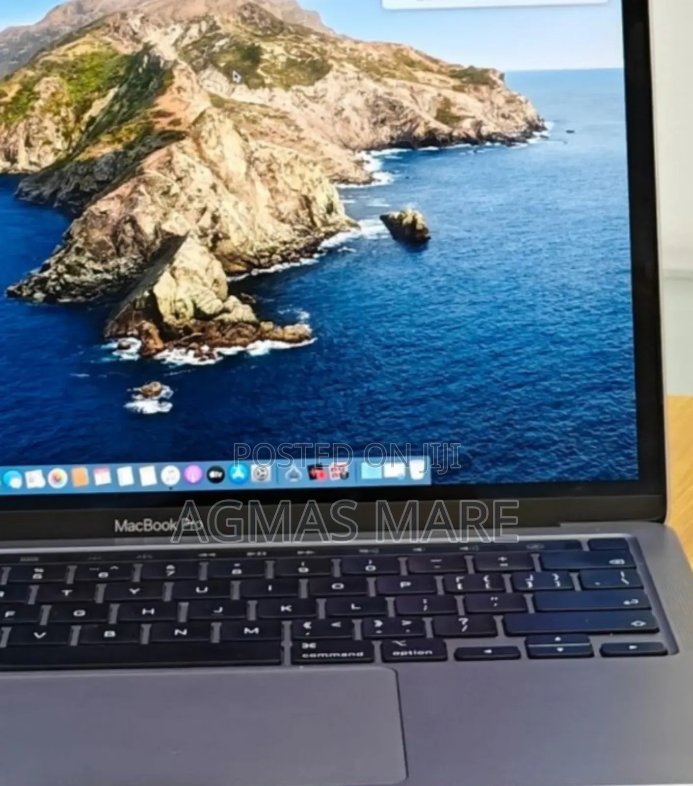 New Laptop Apple MacBook Pro 2020 8GB Intel Core I5 SSD 256GB