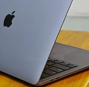 New Laptop Apple MacBook Pro 2020 8GB Intel Core I5 SSD 256GB