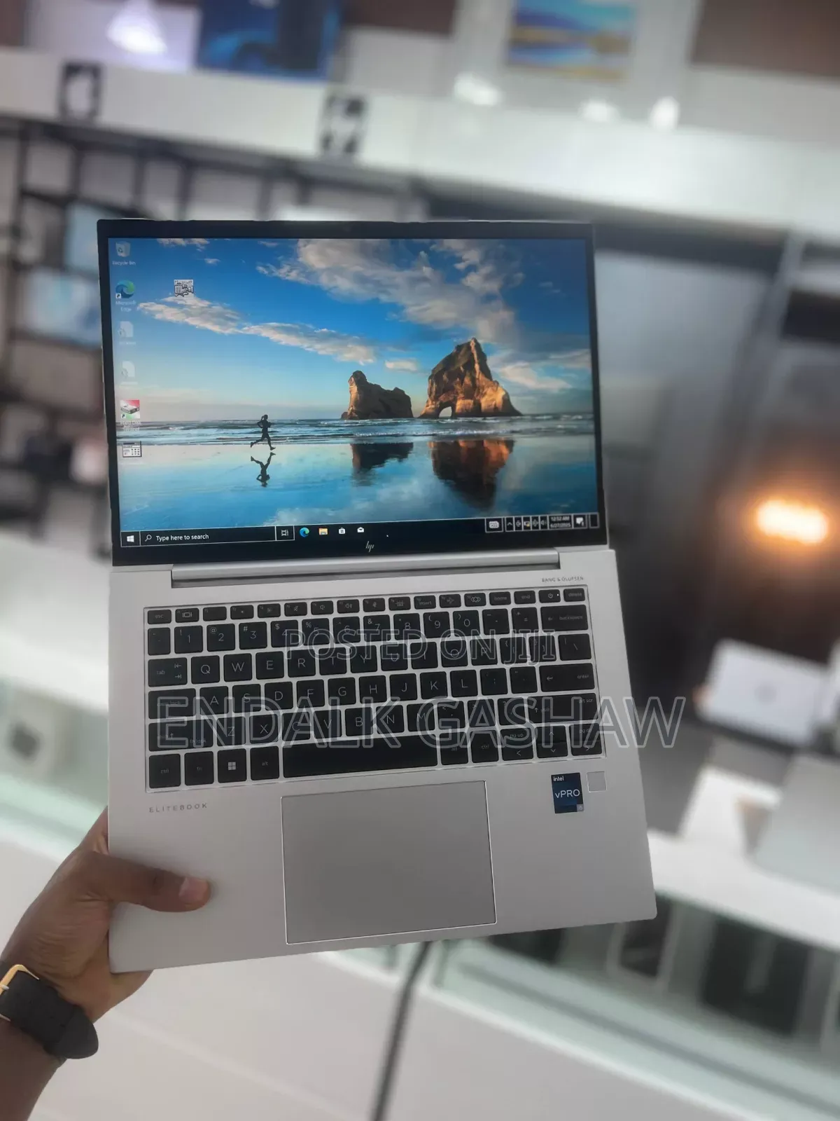 New Laptop HP EliteBook 840 16GB Intel Core I7 SSD 512GB