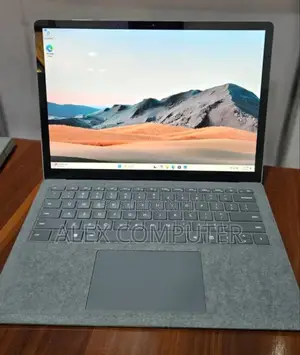 New Laptop Microsoft Surface Laptop 4 16GB Intel Core I7 SSD 512GB