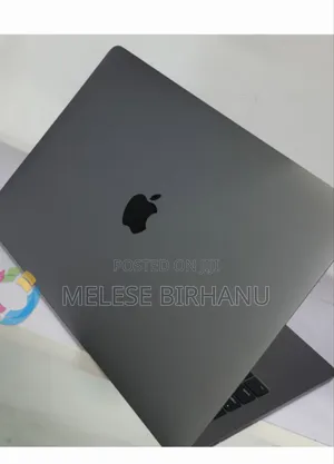 New Laptop Apple MacBook Pro 2017 8GB Intel Core I5 SSD 128GB