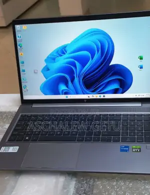 New Laptop HP ZBook 17 16GB Intel Core I7 SSD 512GB