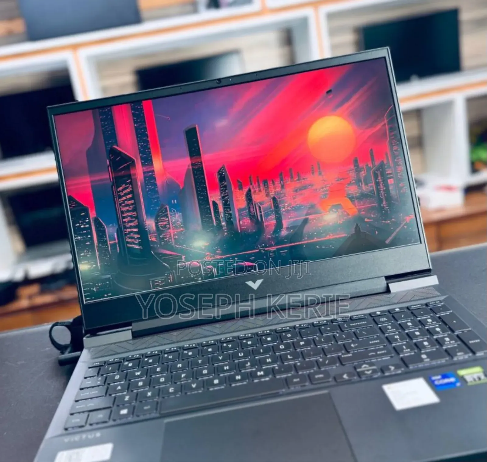 New Laptop HP Victus 16 16GB Intel Core i7 SSD 1T