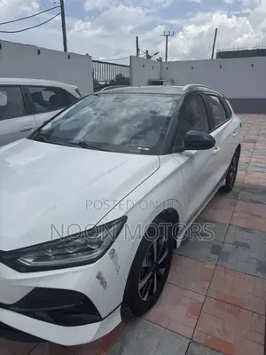 New BYD E2 43 kWh 94 hp FWD 2024 White