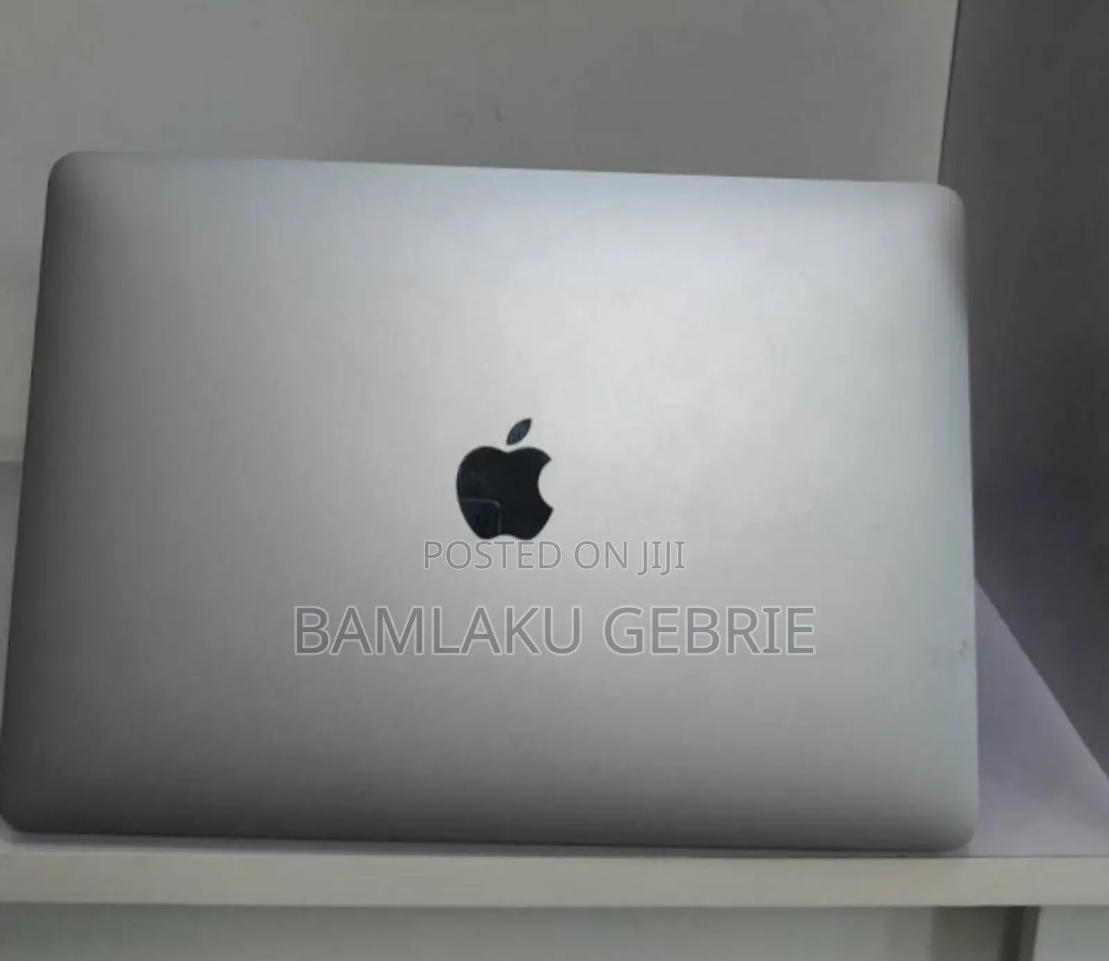 New Laptop Apple MacBook Pro 2017 8GB Intel Core I5 SSD 128GB