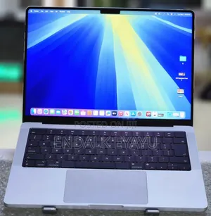 Photo - New Laptop Apple MacBook Pro M1 16GB Apple M1 Pro SSD 512GB