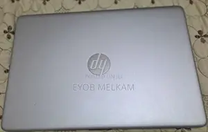 Laptop HP 15s 8GB AMD Ryzen 5 SSD 512GB