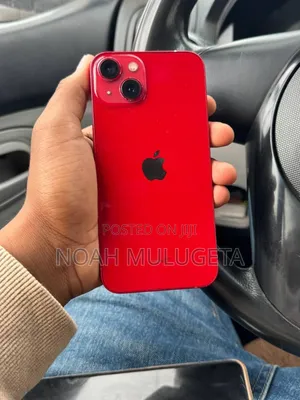 Apple iPhone 13 128 GB Red