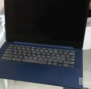 New Laptop Lenovo Chromebook C330 4GB Intel Core i7 SSD 256GB