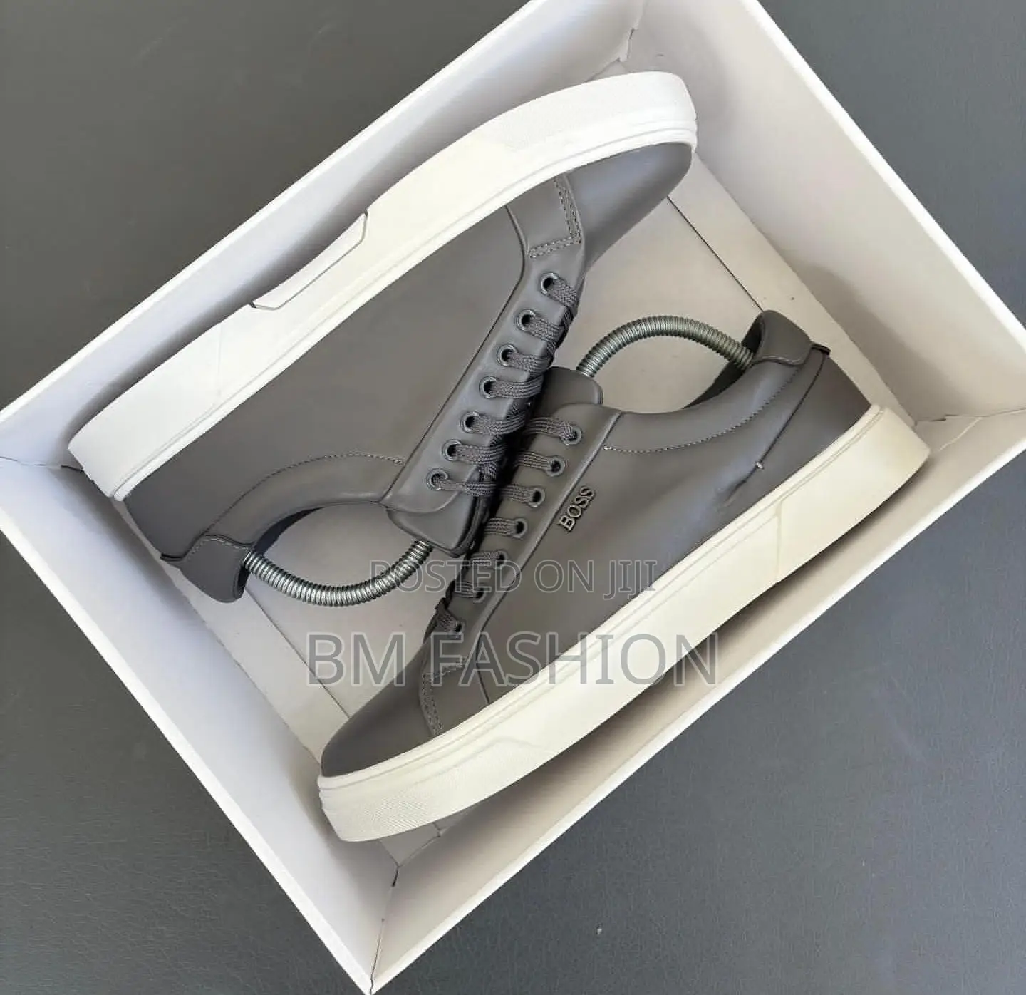 Boss Elegant Men's Flats Gray Qualities