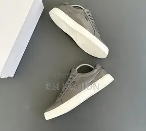 Boss Elegant Men's Flats Gray Qualities