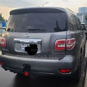 Nissan Patrol 2018 Brown