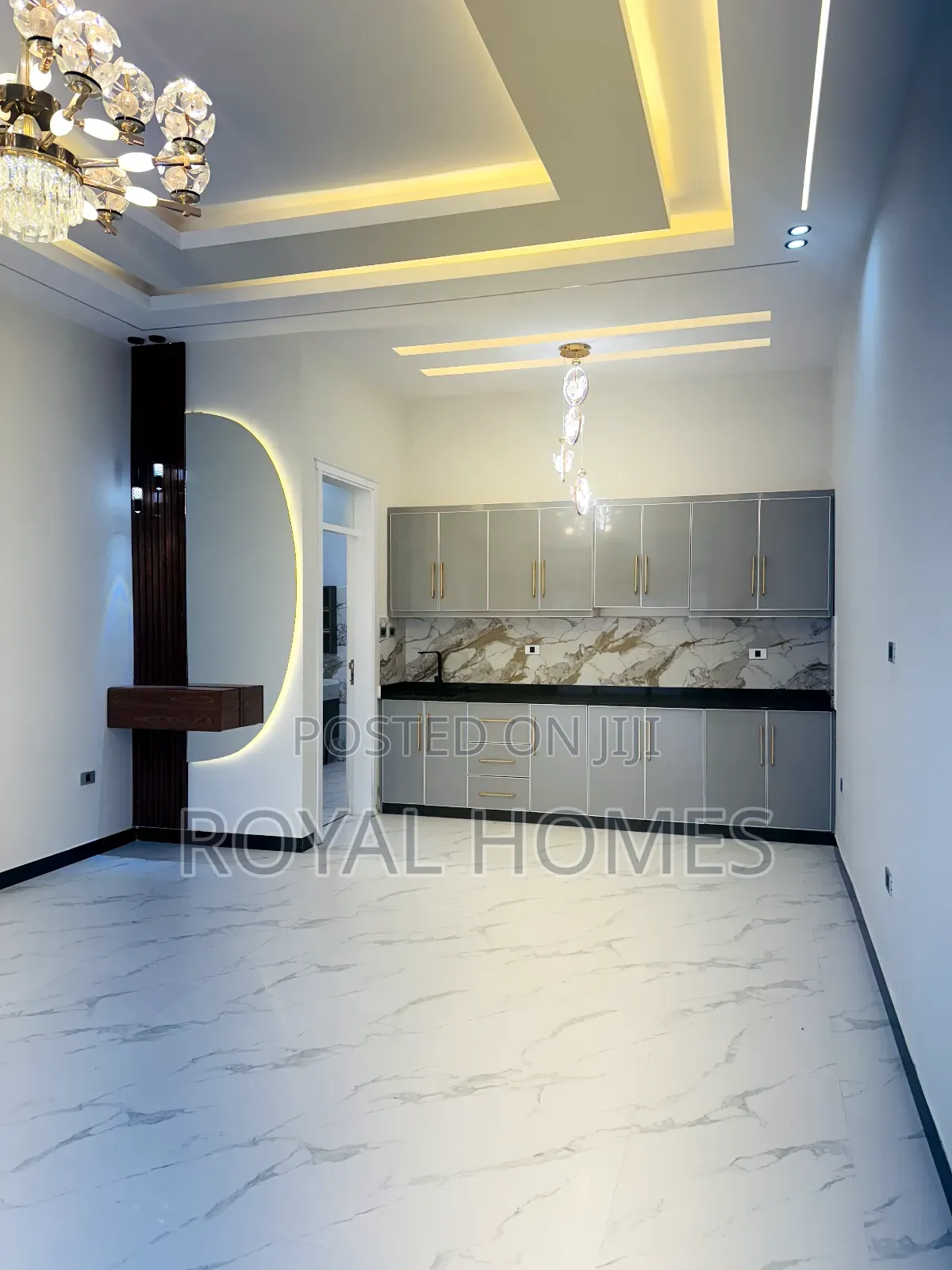 Furnished 5bdrm Villa in Bole for sale