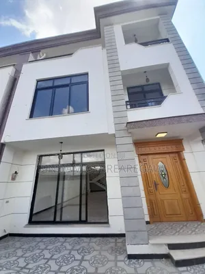 Photo - 9bdrm House in G+2, Yeka for rent