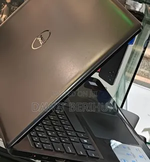 New Laptop Dell Inspiron 15 8GB Intel Core I7 HDD 1T