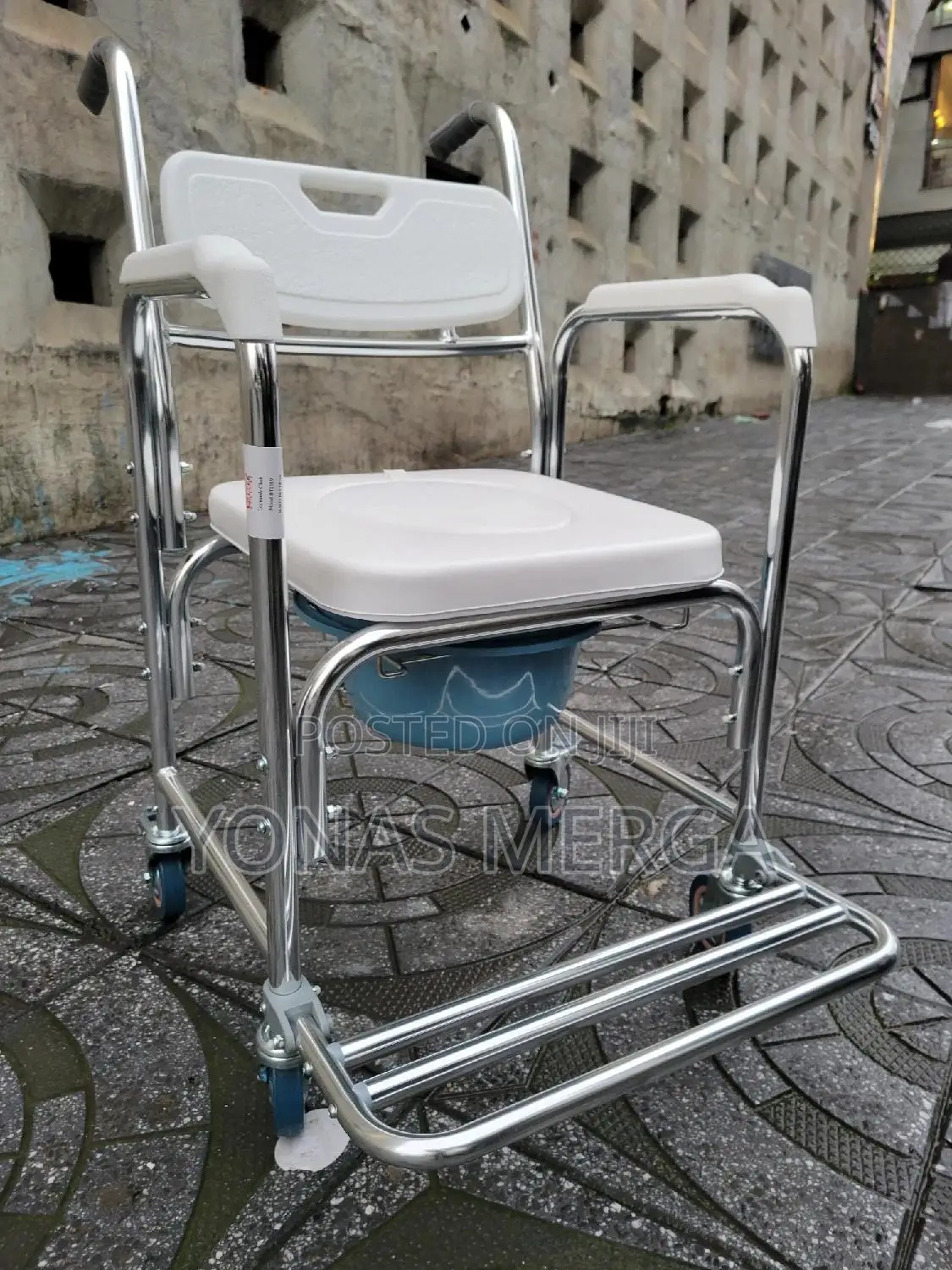 3-in-1 Design: A Bedside Commode鵼፹ Shower-Ready Lightweight Aluminum