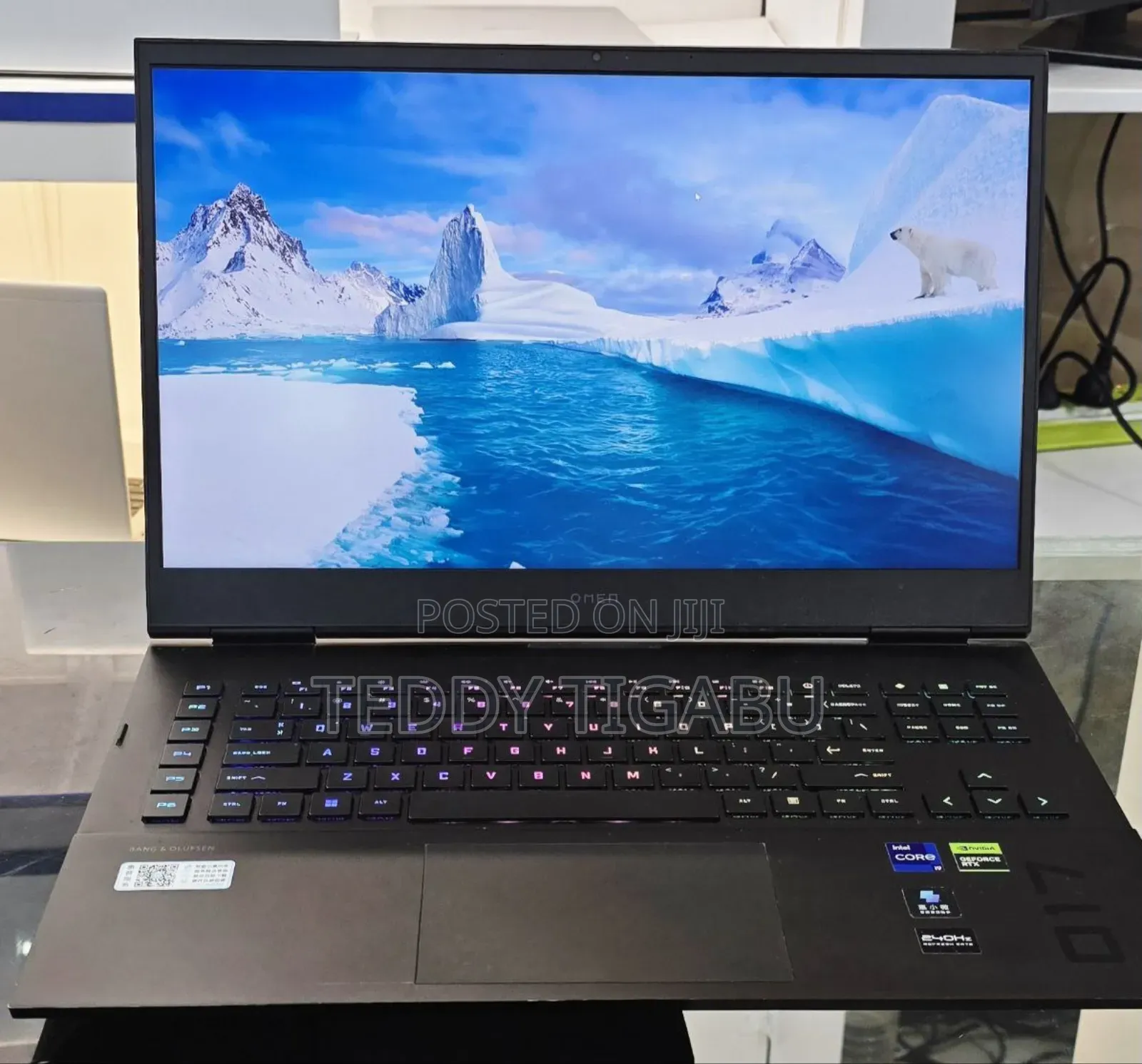 New Laptop HP Omen 17 16GB Intel Core I9 SSD 1T