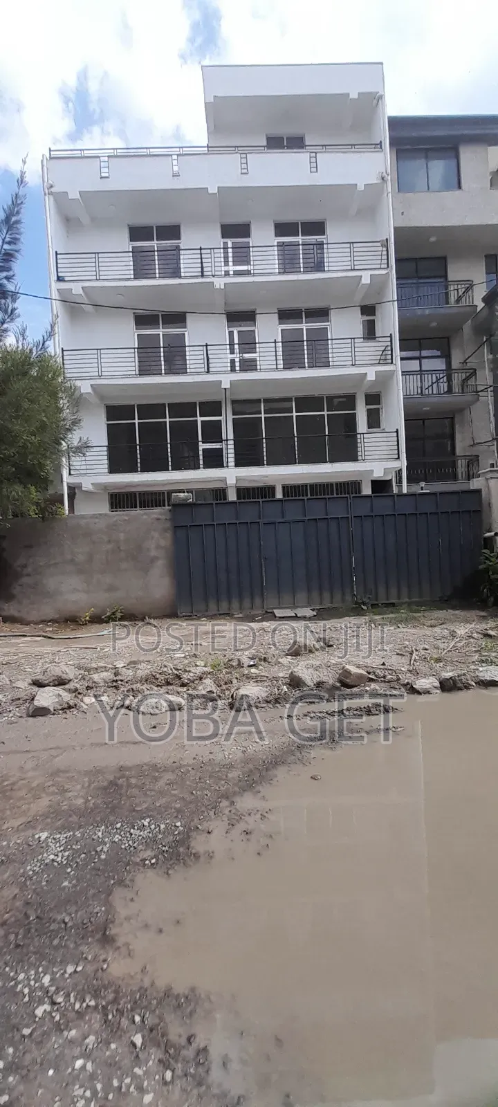 Furnished 10bdrm House in Yoba, Akaky Kaliti for sale