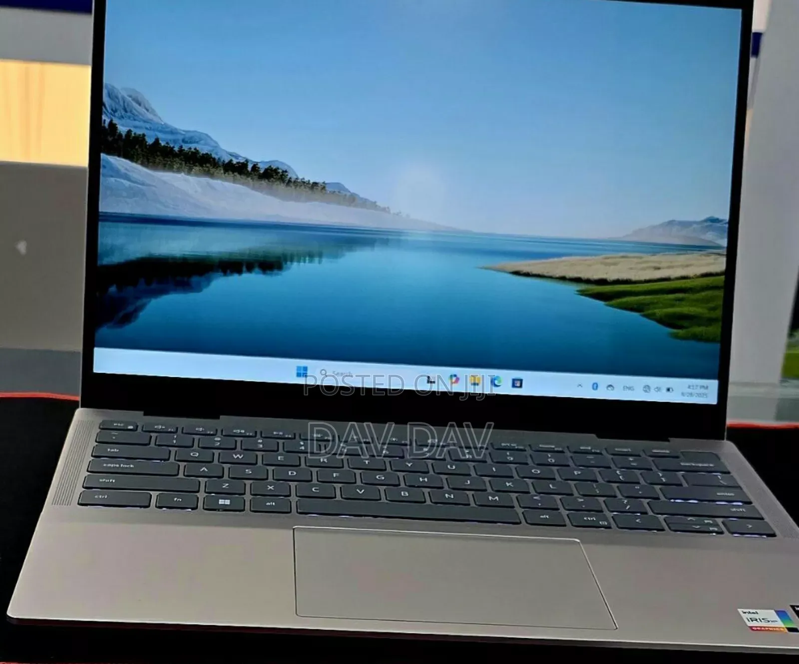 New Laptop Dell Inspiron 15 16GB Intel Core I7 SSD 512GB