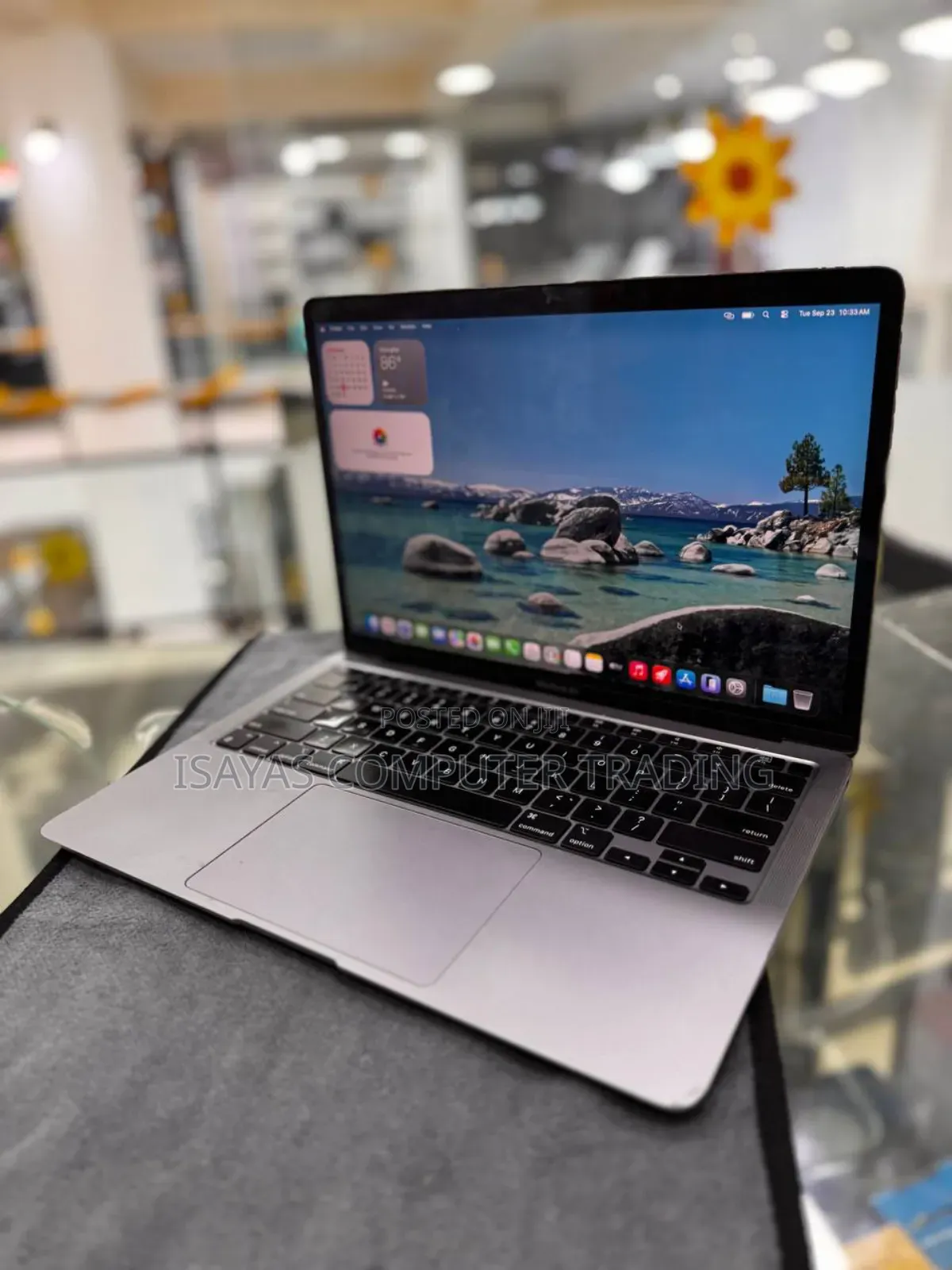 New Laptop Apple MacBook Air 2020 M1 8GB SSD 256GB
