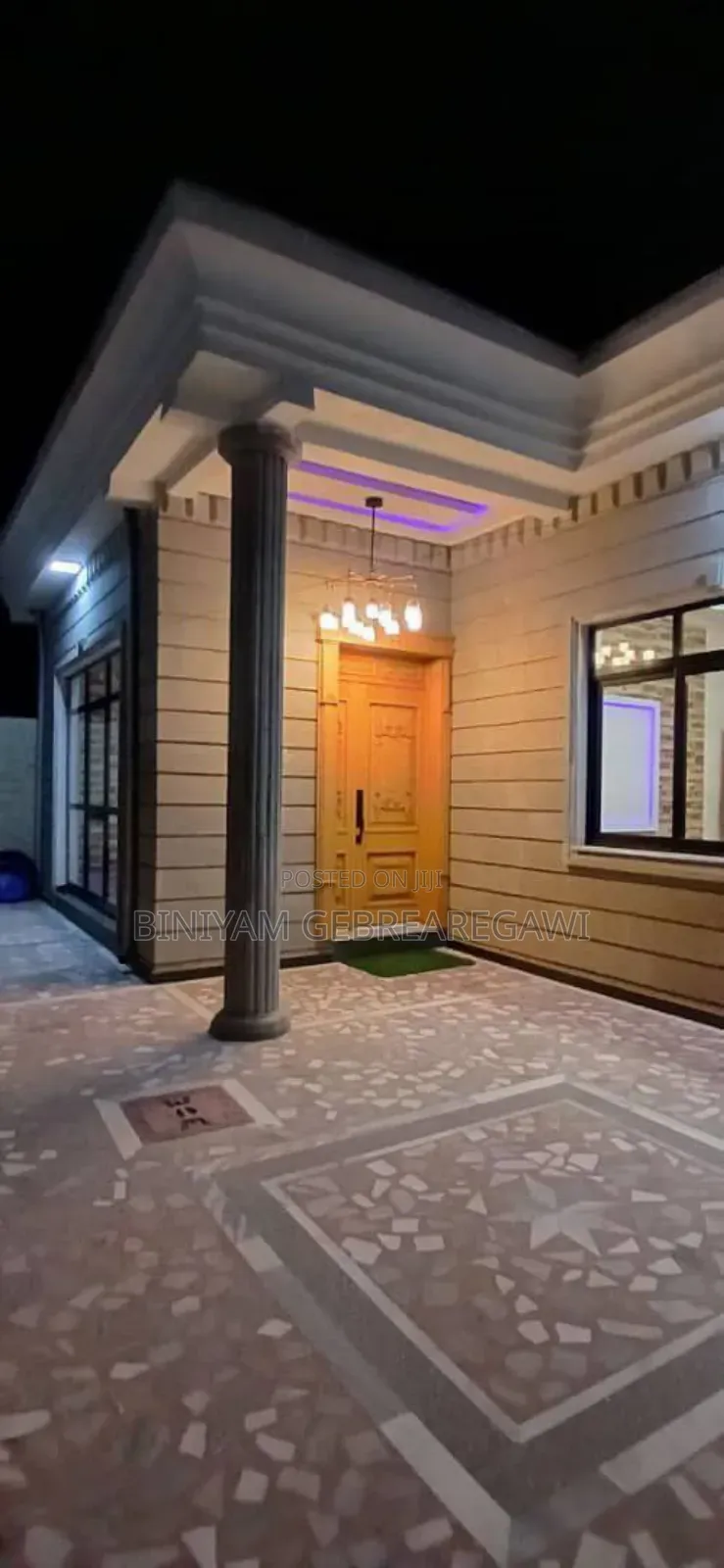 5bdrm Villa in House, Yeka for rent