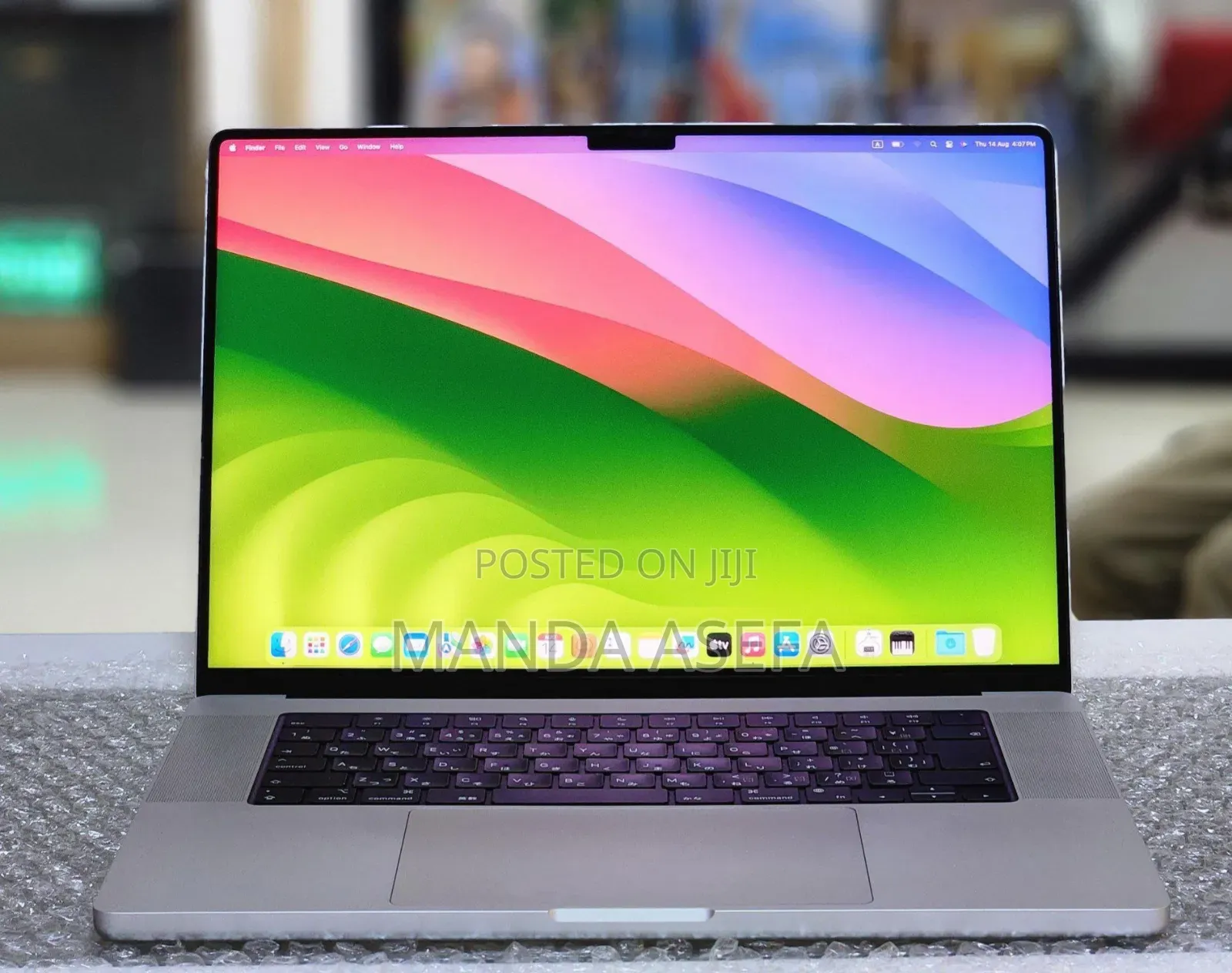 New Laptop Apple MacBook Pro M1 16GB Apple M1 Pro SSD 1T