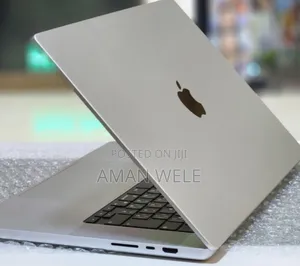 New Laptop Apple MacBook Pro M1 32GB Intel SSD 512GB