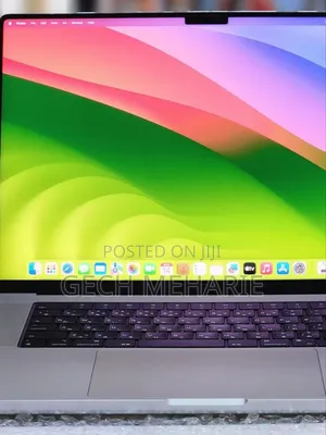Photo - New Laptop Apple MacBook Pro 2021 M1 32GB Apple M1 Pro SSD 512GB