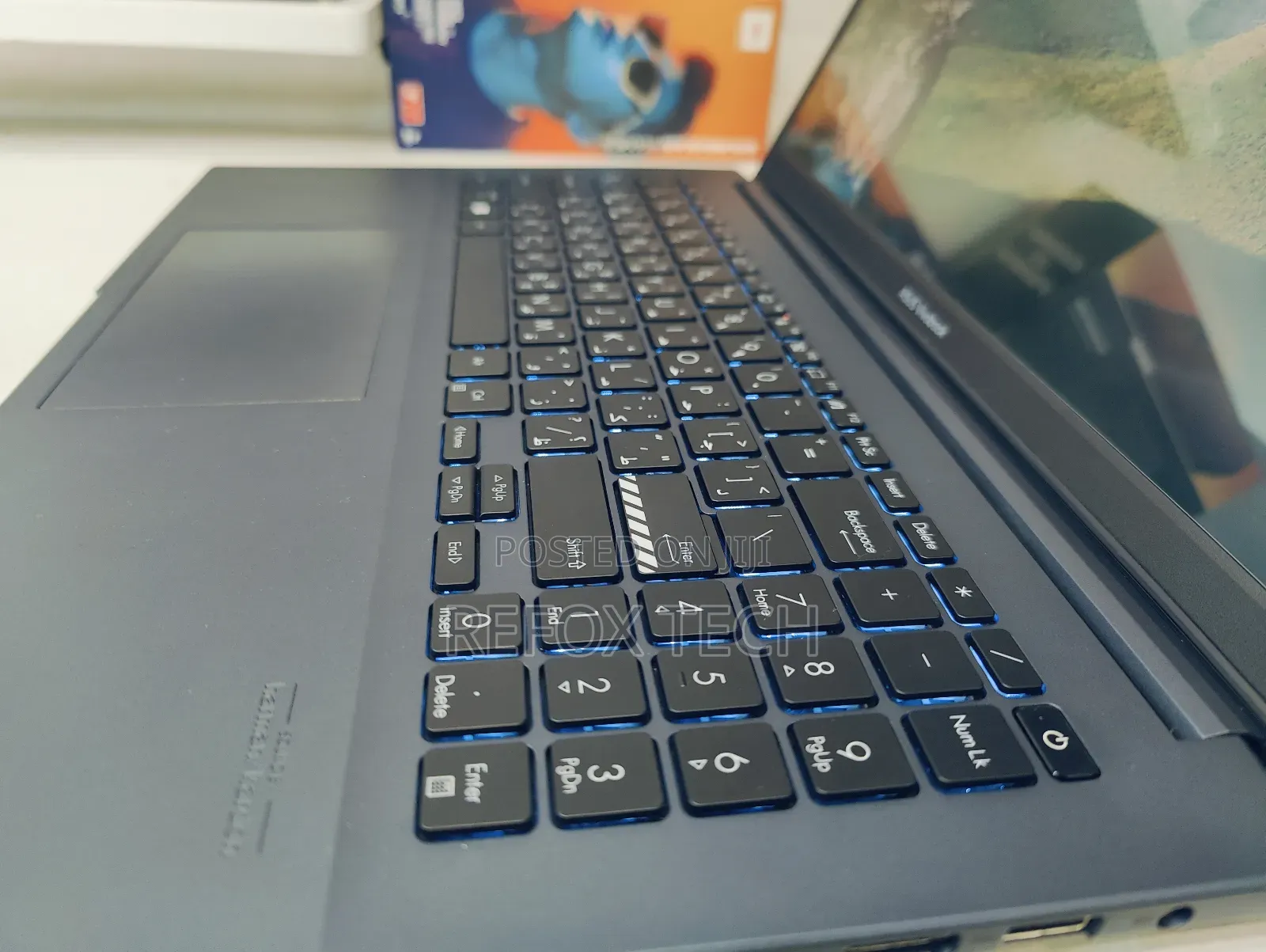 New Laptop Asus VivoBook 15 X505BA 16GB AMD Ryzen 9 SSD 1T