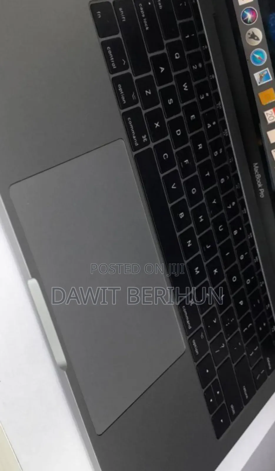 New Laptop Apple MacBook Pro 2017 8GB Intel Core I5 SSD 128GB