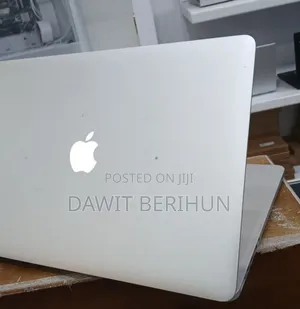 Photo - New Laptop Apple MacBook Pro 16GB Intel Core I7 SSD 256GB