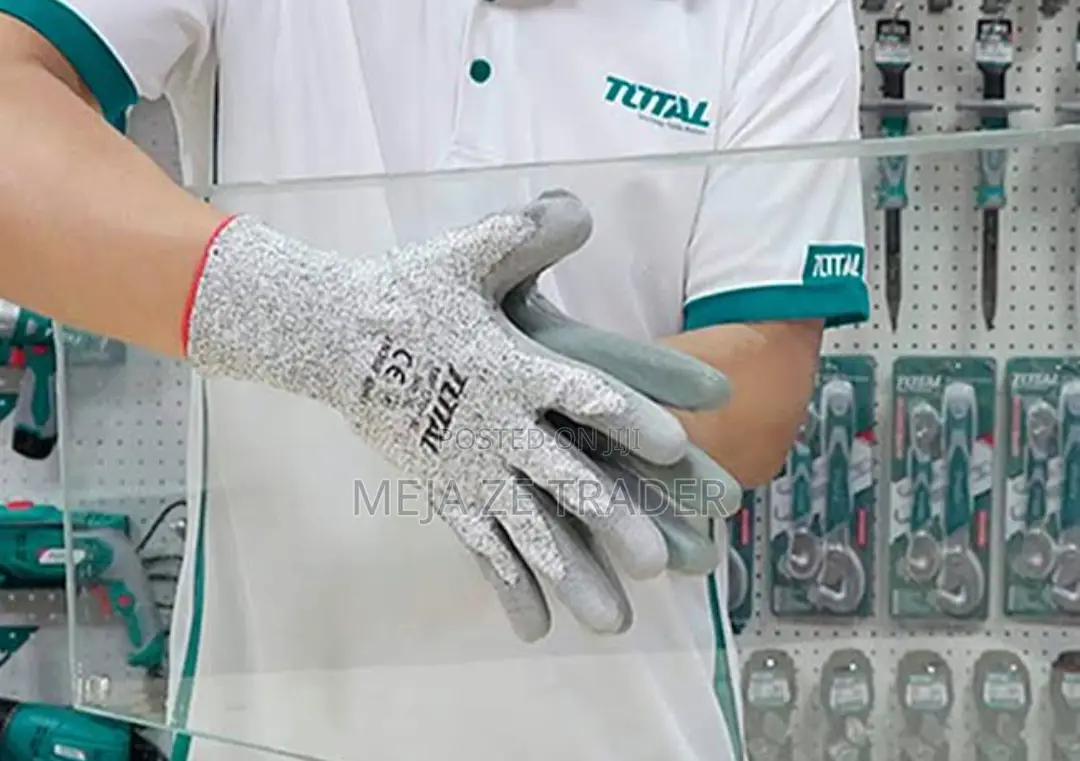 Total Glove