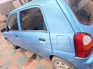 Suzuki Alto 2001 Blue