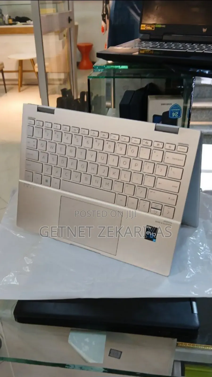 New Laptop HP Envy X360 8GB Intel Core I7 SSD 512GB