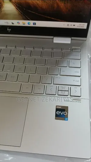 New Laptop HP Envy X360 8GB Intel Core I7 SSD 512GB