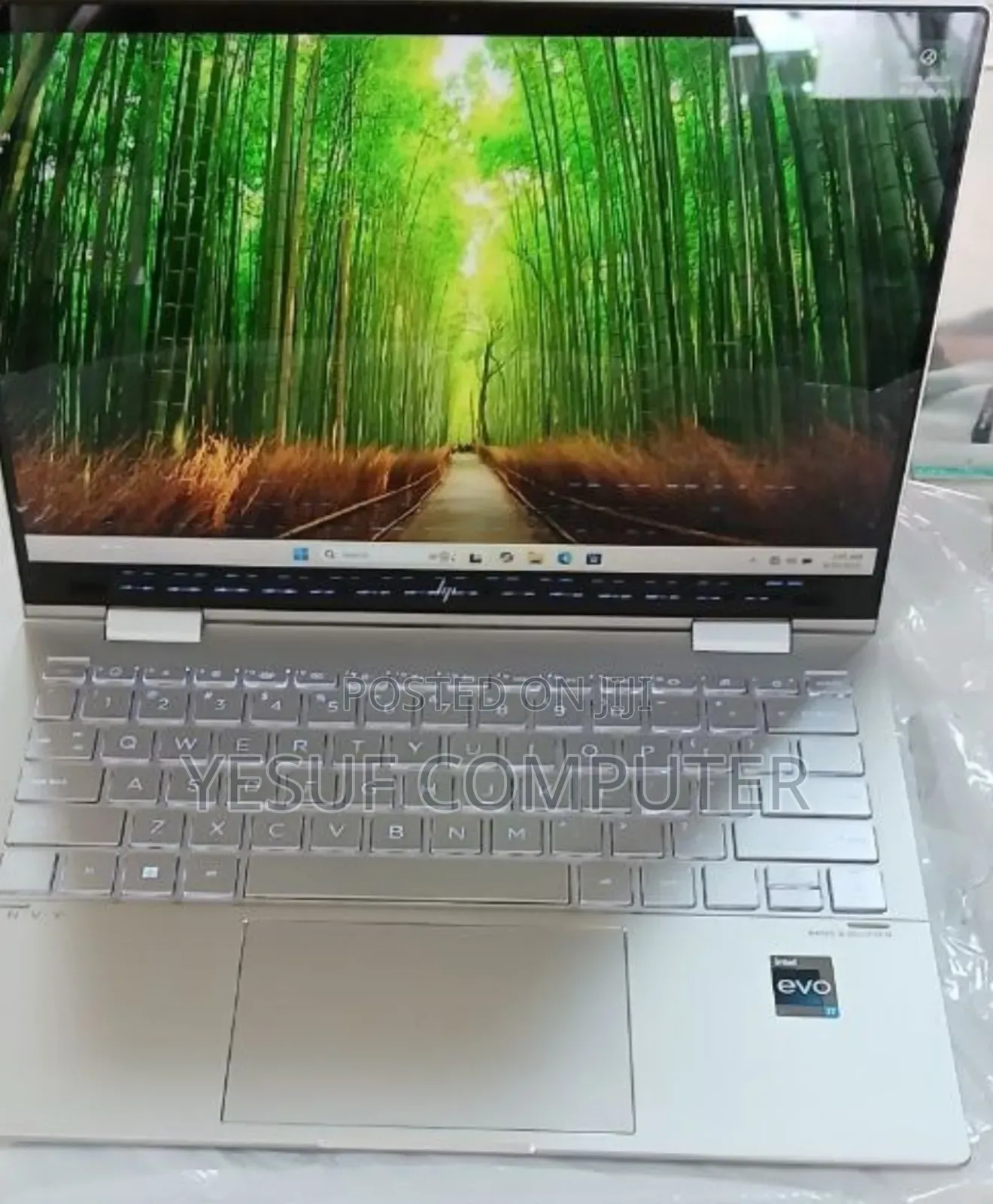 New Laptop HP Envy X360 8GB Intel Core I7 SSD 512GB