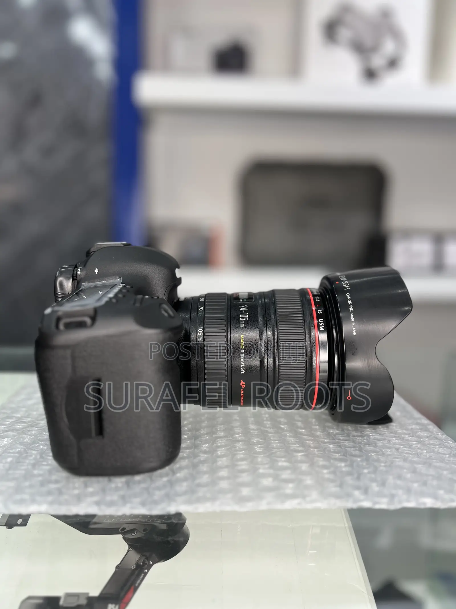 Canon Camera Mark 3. 5 D With 24-105 Mm