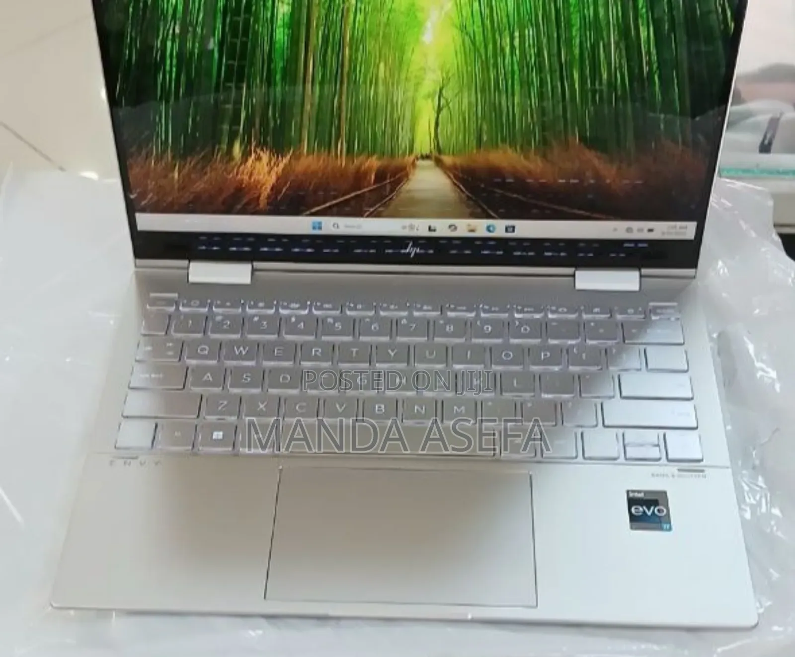New Laptop HP Envy X360 8GB Intel Core I7 SSD 512GB