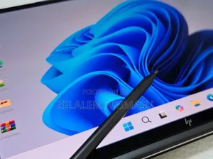 New Laptop HP Spectra 13 16GB Intel Core I7 SSD 1T