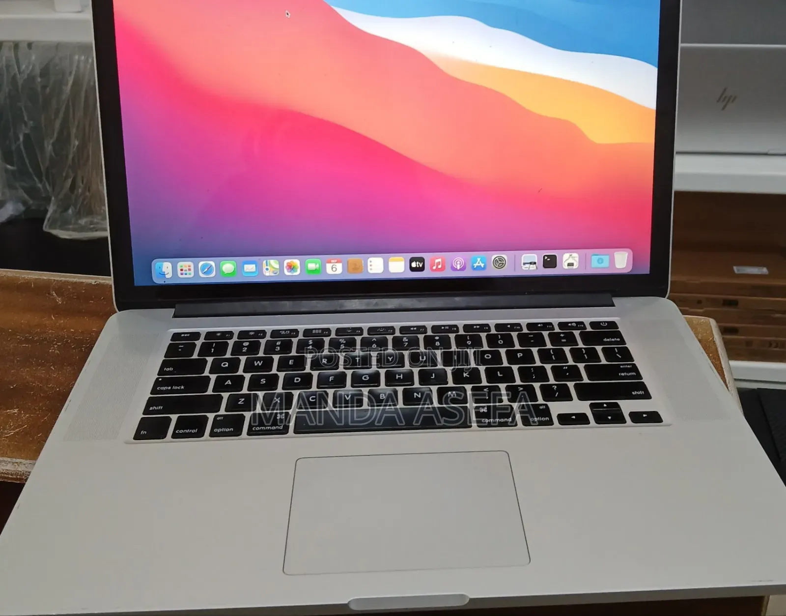 New Laptop Apple MacBook Pro 2015 16GB Intel Core i7 SSD 256GB