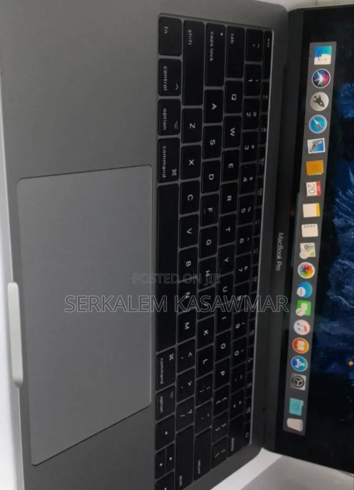 New Laptop Apple MacBook Pro 2017 8GB Intel Core I5 SSD 128GB