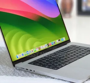 New Laptop Apple MacBook Pro M1 32GB Apple M1 Pro SSD 512GB