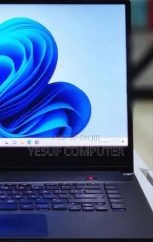 New Laptop Asus ROG Zephyrus G15 16GB Intel Core I7 SSD 512GB